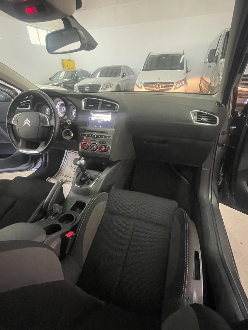 Citroen C4 1.2i/THP/110 hp/BVM5/Евро 6/Парктр/Нави/ 92хил км/, снимка 16 - Автомобили и джипове - 49393439