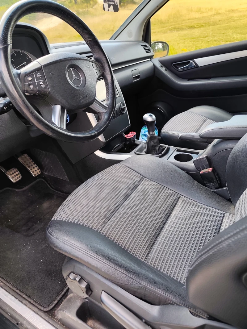 Mercedes-Benz B 170 1.7, снимка 12 - Автомобили и джипове - 51818786