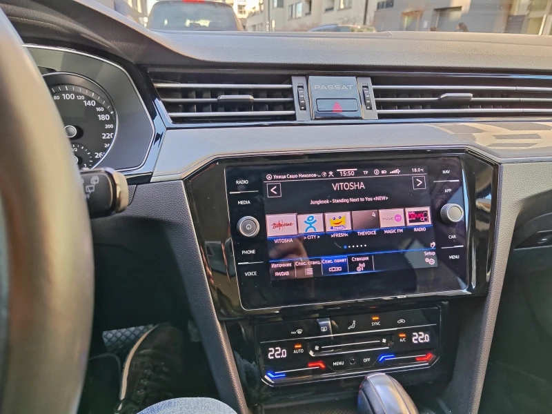 VW Passat 2.0 TDI Business, снимка 11 - Автомобили и джипове - 52541424