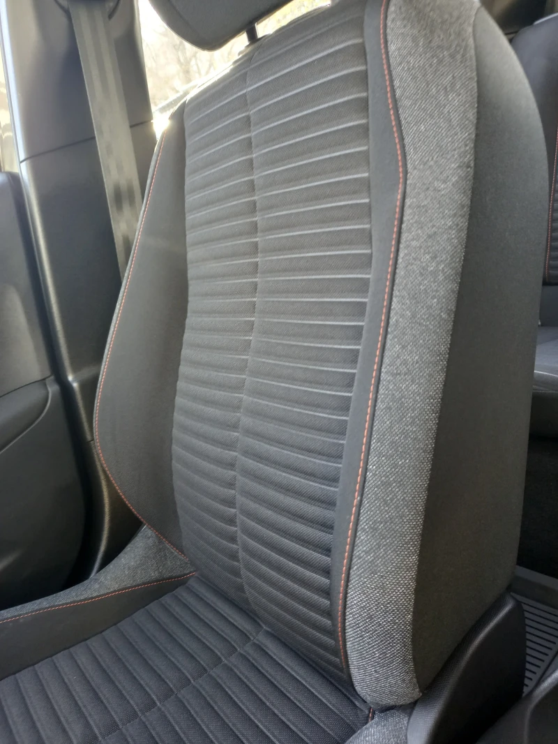 Peugeot 2008, снимка 10 - Автомобили и джипове - 52547005