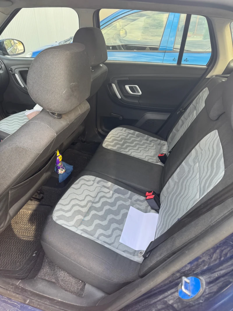 Skoda Fabia 1.2 12v LPG, снимка 7 - Автомобили и джипове - 52963088