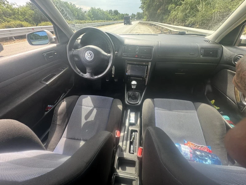VW Golf, снимка 6 - Автомобили и джипове - 53451902