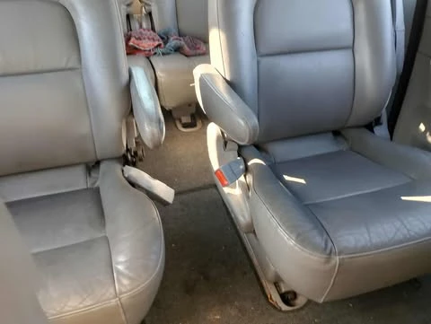 Kia Carnival, снимка 3 - Автомобили и джипове - 52891245