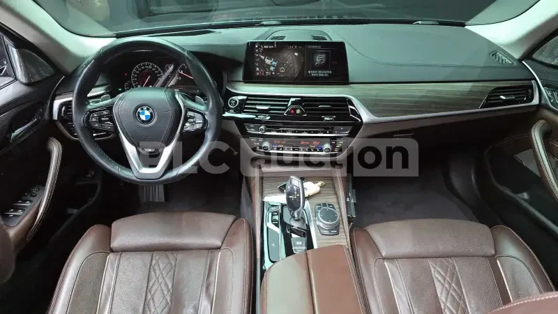 BMW 530 i xDrive | HEAD-UP| ���������| DISTRONC| ��������� | Mobile.bg � ����������� 2