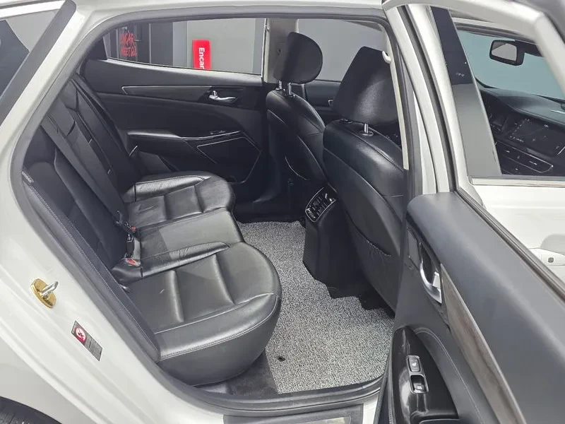 Kia K7 3.0 Lpi Trendy, снимка 12 - Автомобили и джипове - 56564862