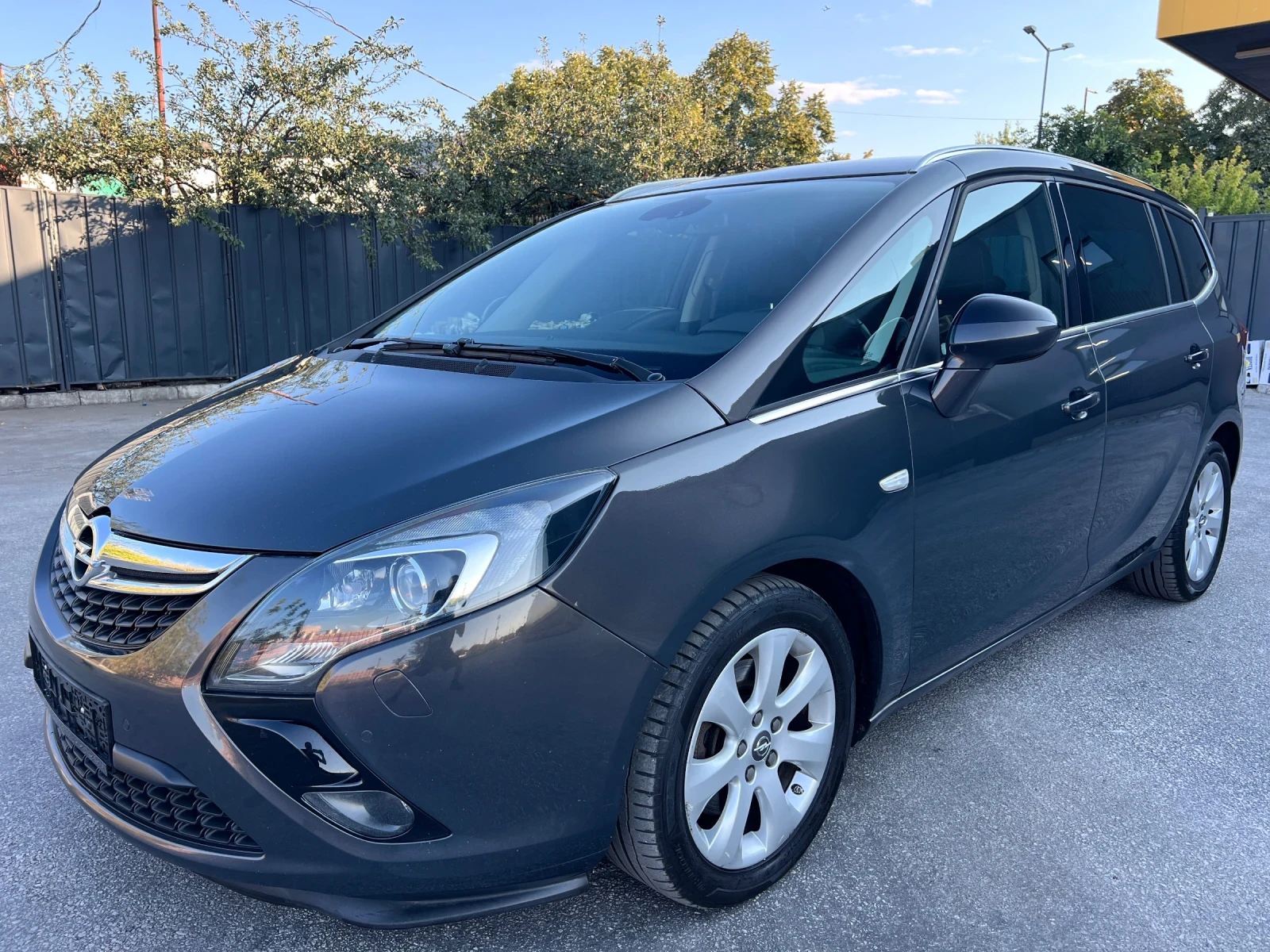 Opel Zafira Tourer 2.0 CDTI / NAVI / ecoFLEX / EURO 6  - изображение 3