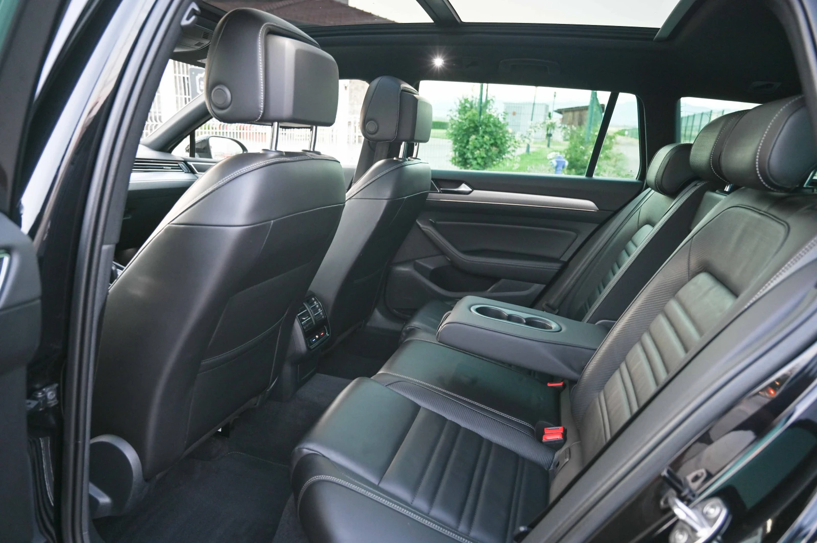 VW Passat 2.0TDI* R-LINE* * Matrix* FULL* Germany | Mobile.bg   15