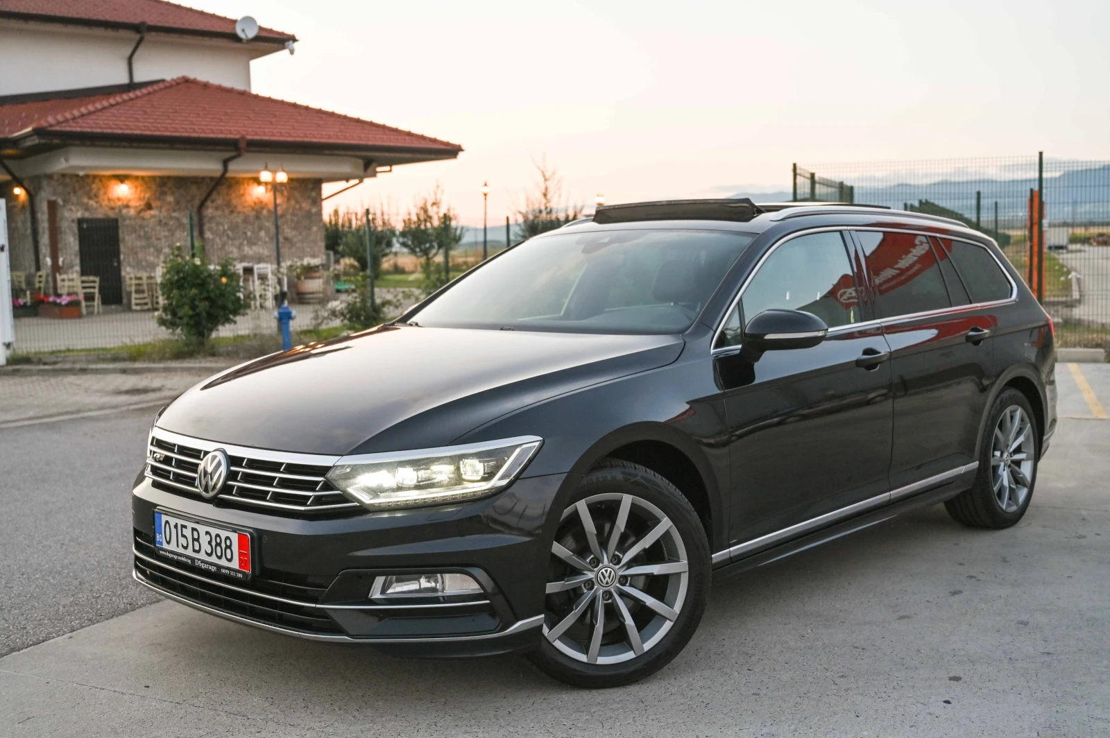 VW Passat 2.0TDI* R-LINE* КАМЕРА* Matrix* FULL* Germany - изображение 4