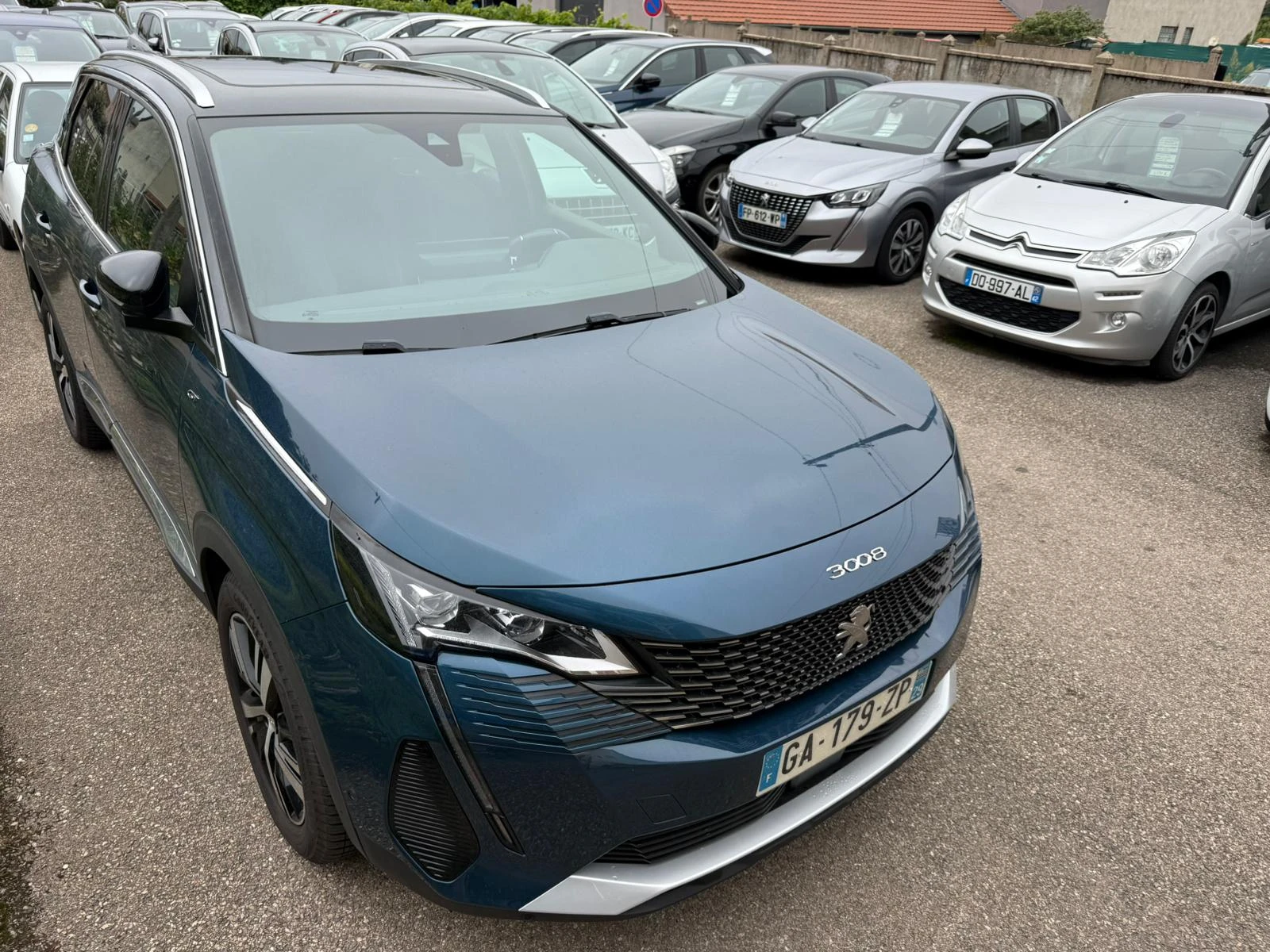 Peugeot 3008 GT 1.5BLUE HDI EAT8 131 - изображение 2