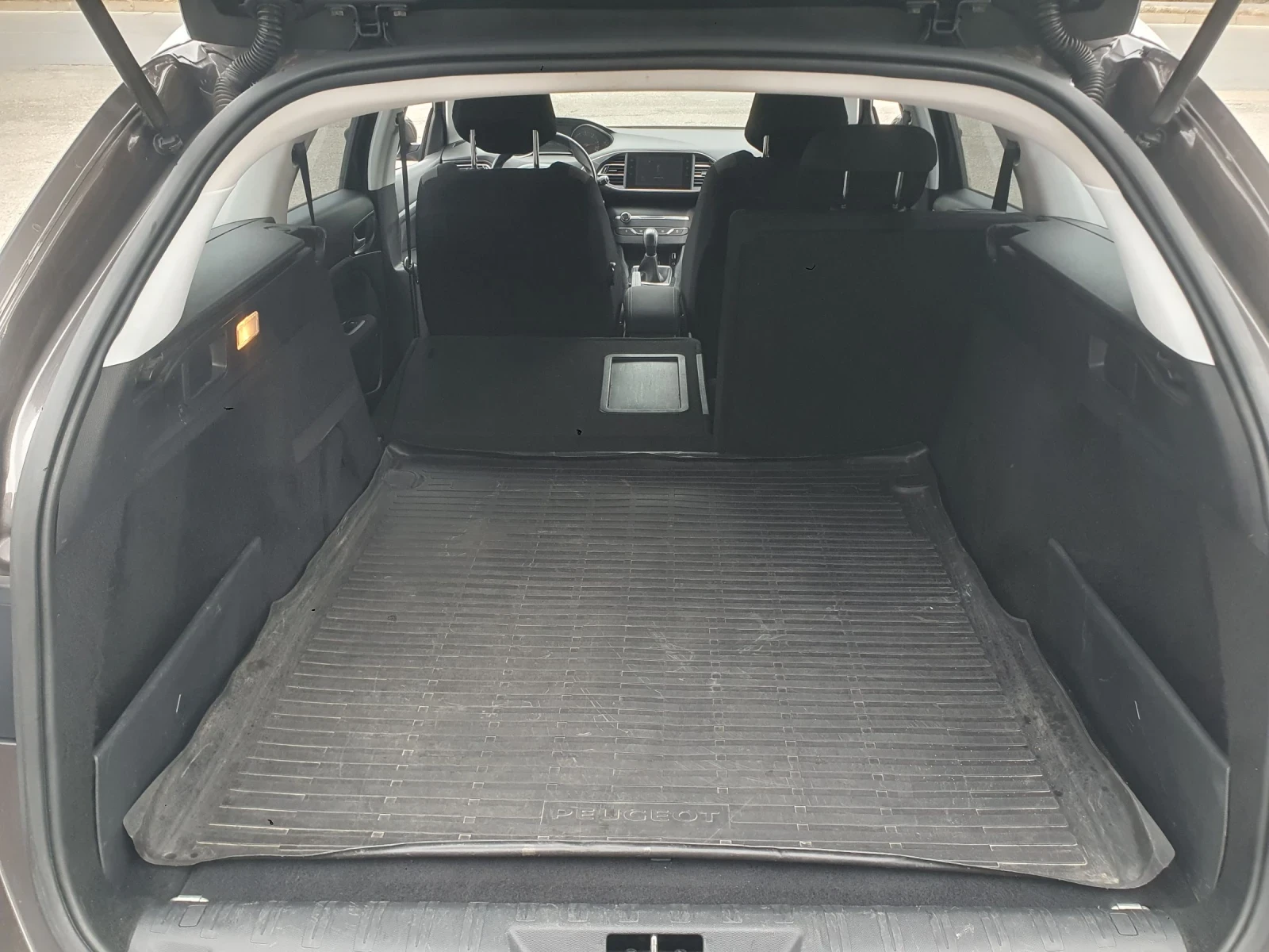 Peugeot 308 1, 6 hdi 100hp - изображение 9