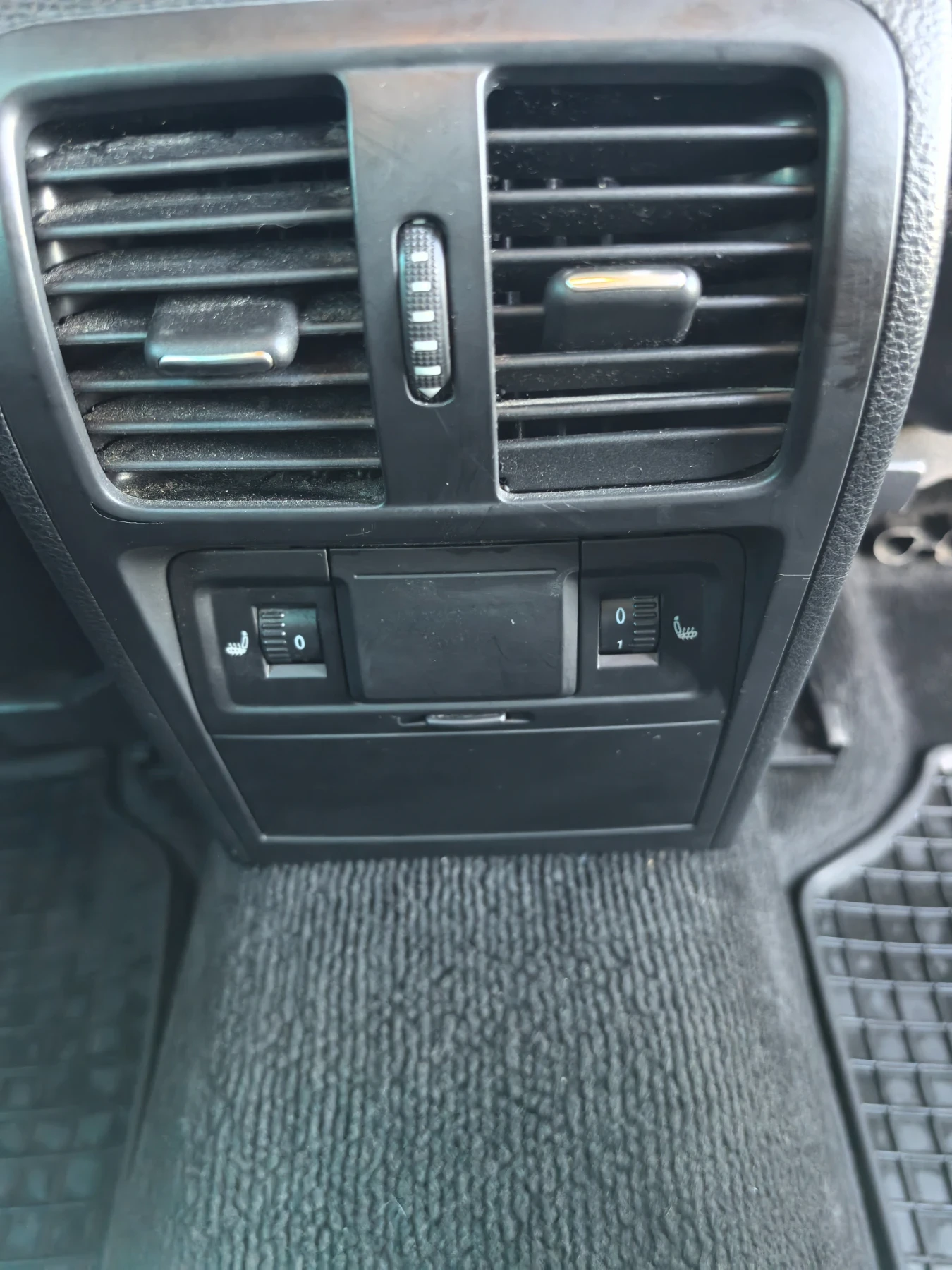 VW Passat 2.0TDI 177k.c  | Mobile.bg   10