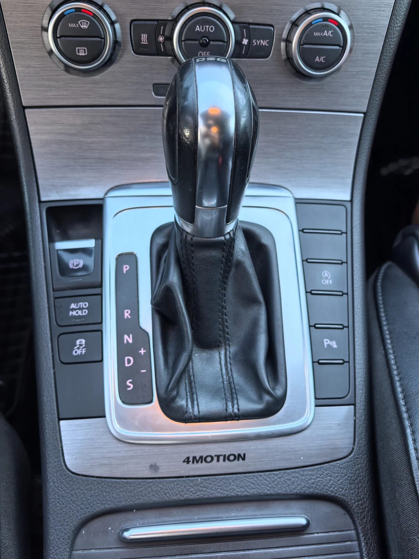 VW Passat 2.0TDI 177k.c  | Mobile.bg   13