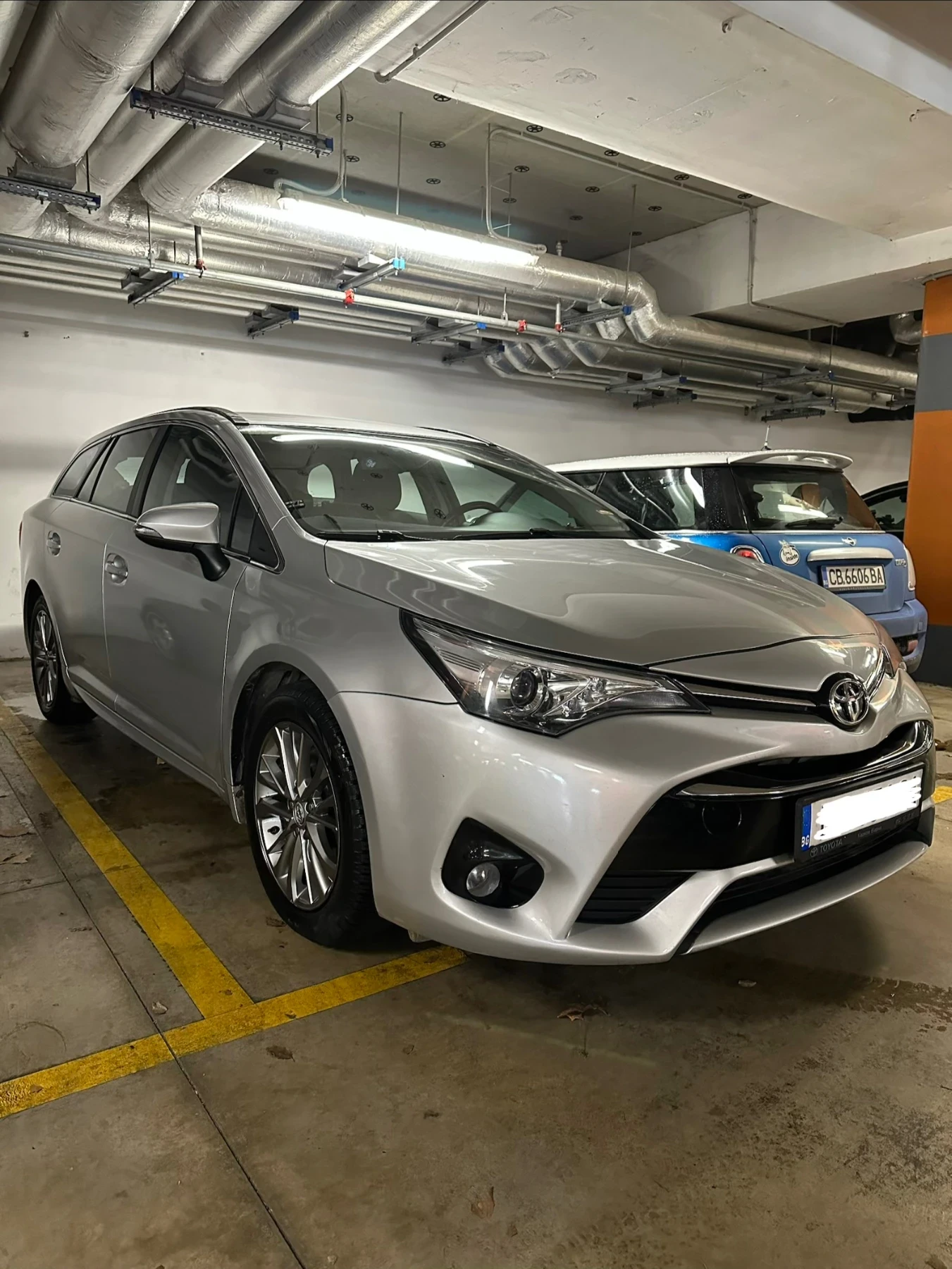 Toyota Avensis  - изображение 2