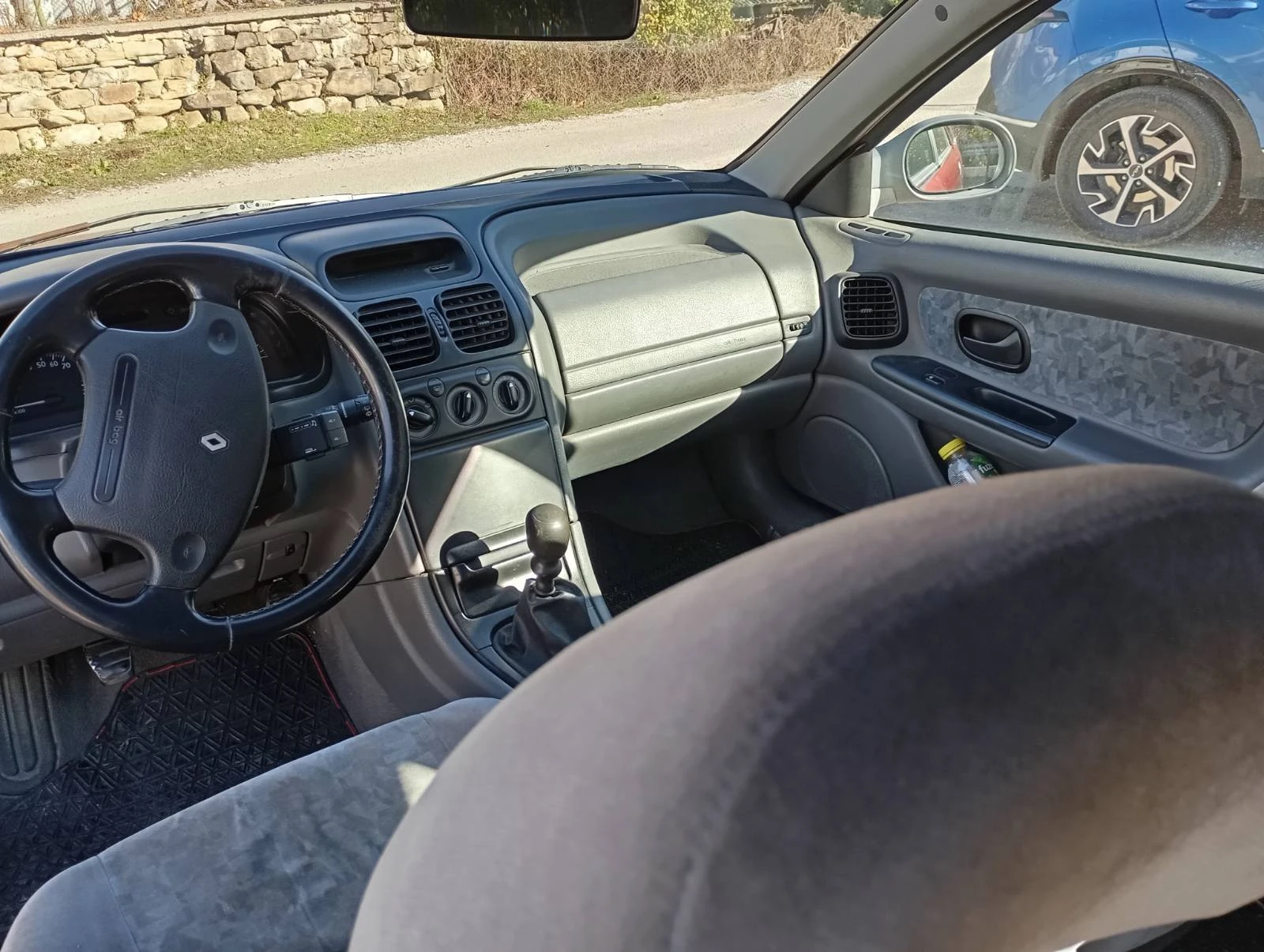 Renault Laguna | Mobile.bg � ����������� 6