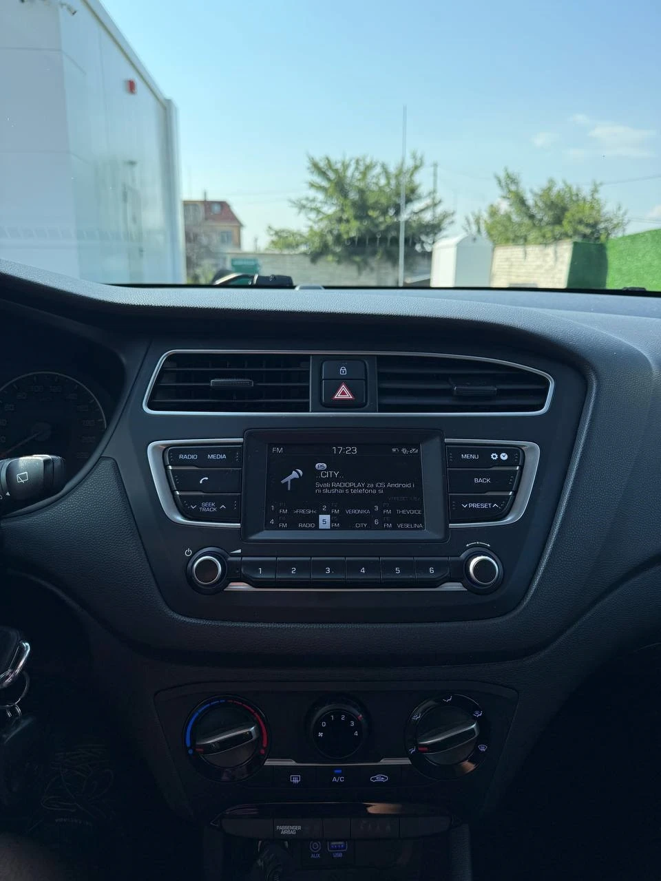 Hyundai I20, снимка 9 - Автомобили и джипове - 53987428