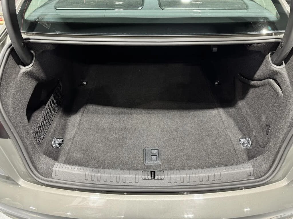 Audi A6 45TFSI* Progressiv* АвтоКредит* (ЦЕНА ДО БГ), снимка 15 - Автомобили и джипове - 54057912