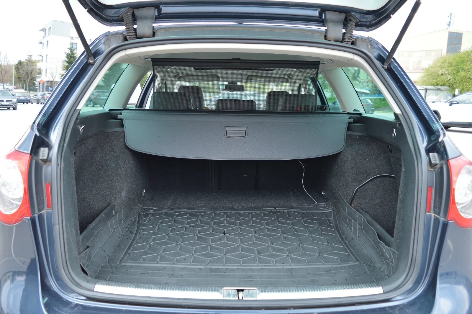 VW Passat Highline, снимка 10 - Автомобили и джипове - 54433885
