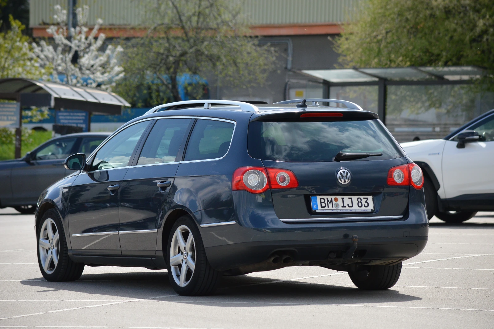 VW Passat Highline, снимка 5 - Автомобили и джипове - 54433885