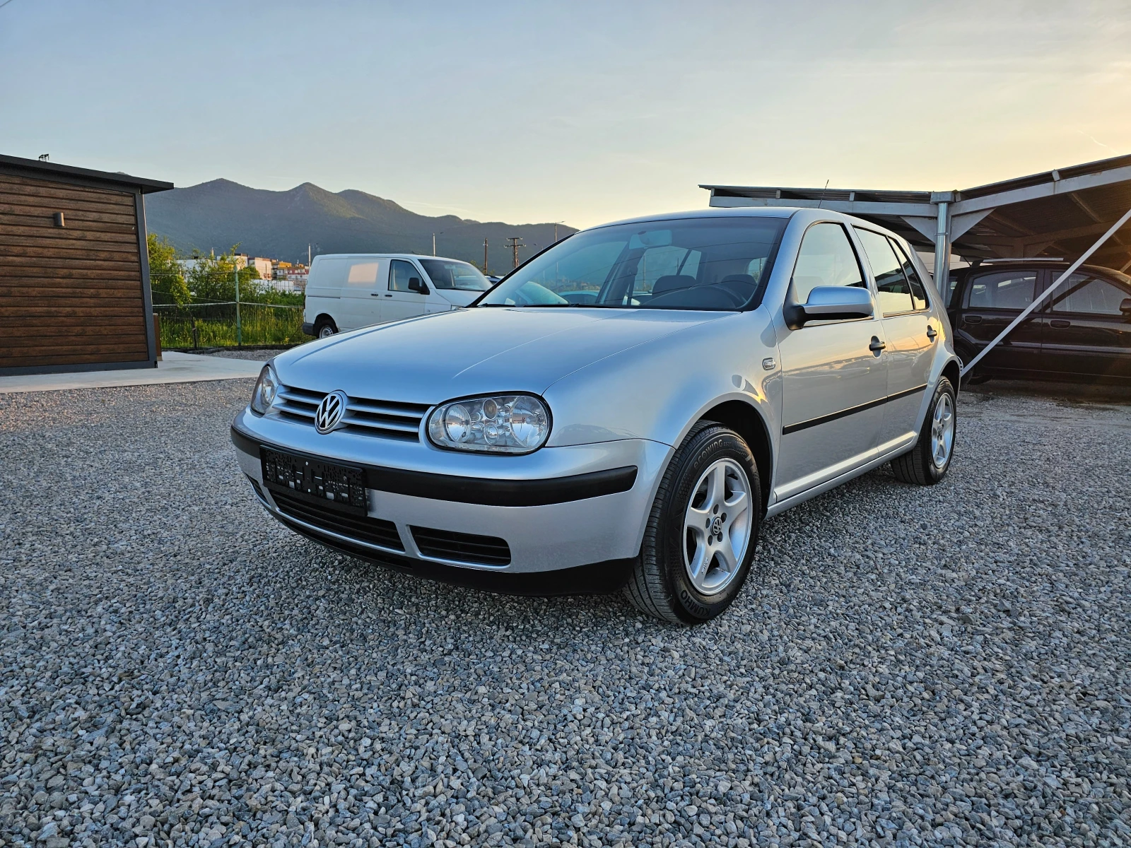 VW Golf 1.9TDI 101kc. Sport-CHAMP  212000 км