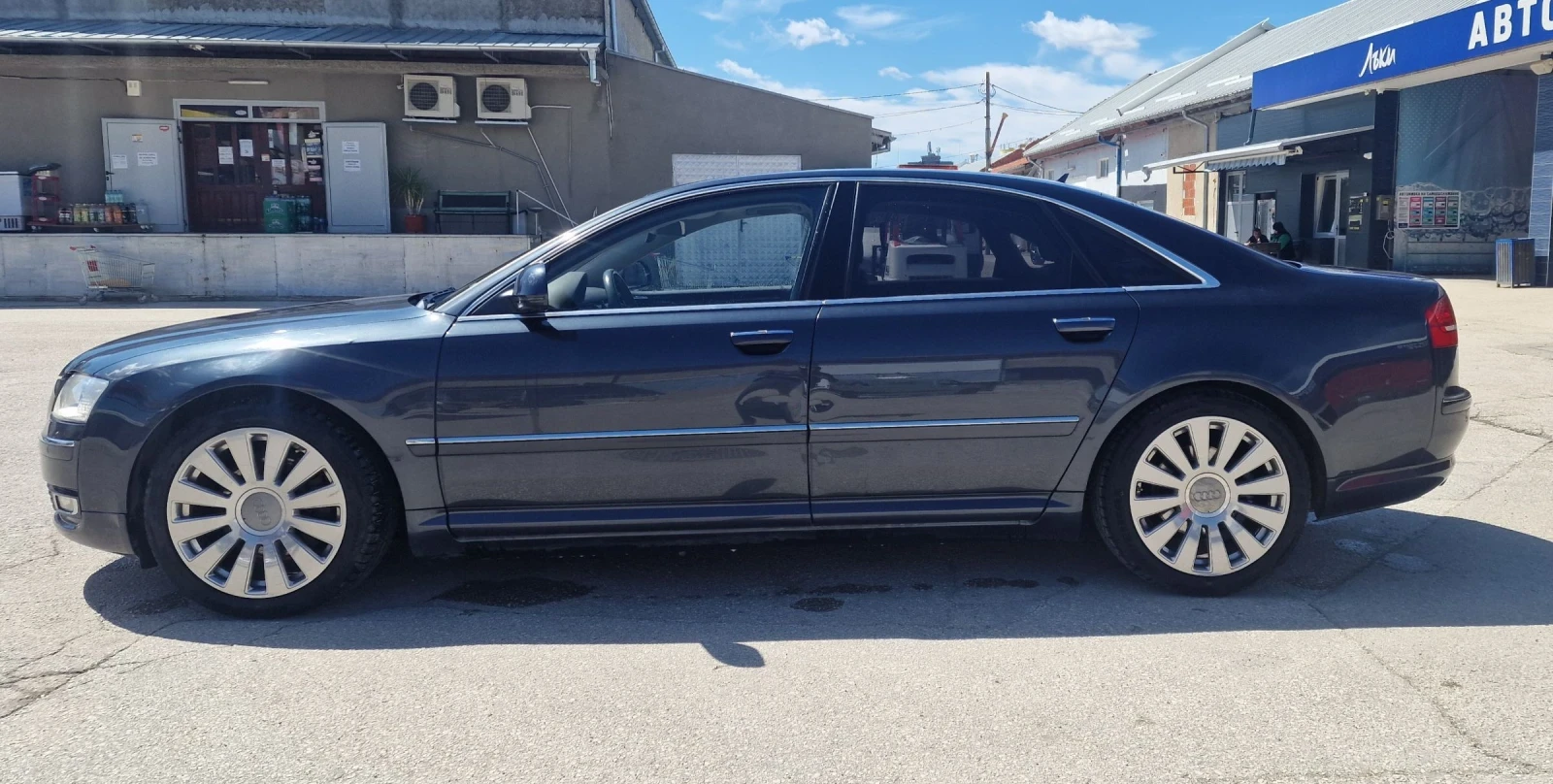 Audi A8, снимка 9 - Автомобили и джипове - 54647370