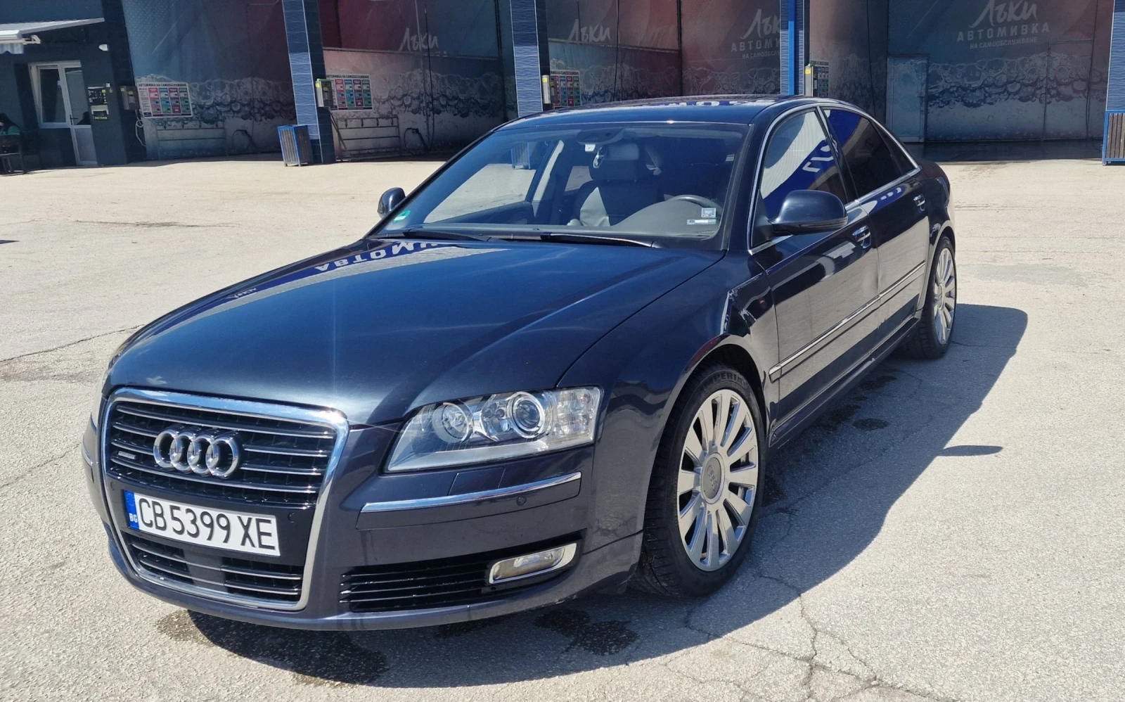 Audi A8, снимка 11 - Автомобили и джипове - 54647370