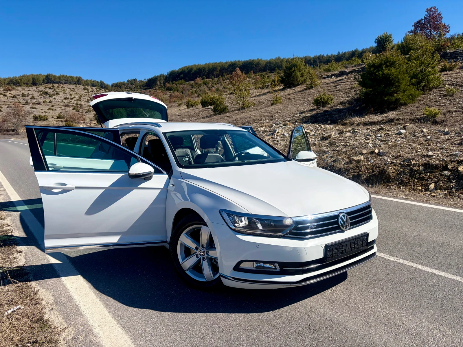 VW Passat 2.0TDI (190�.�) HIGHLINE ��� ����  | Mobile.bg � ����������� 16