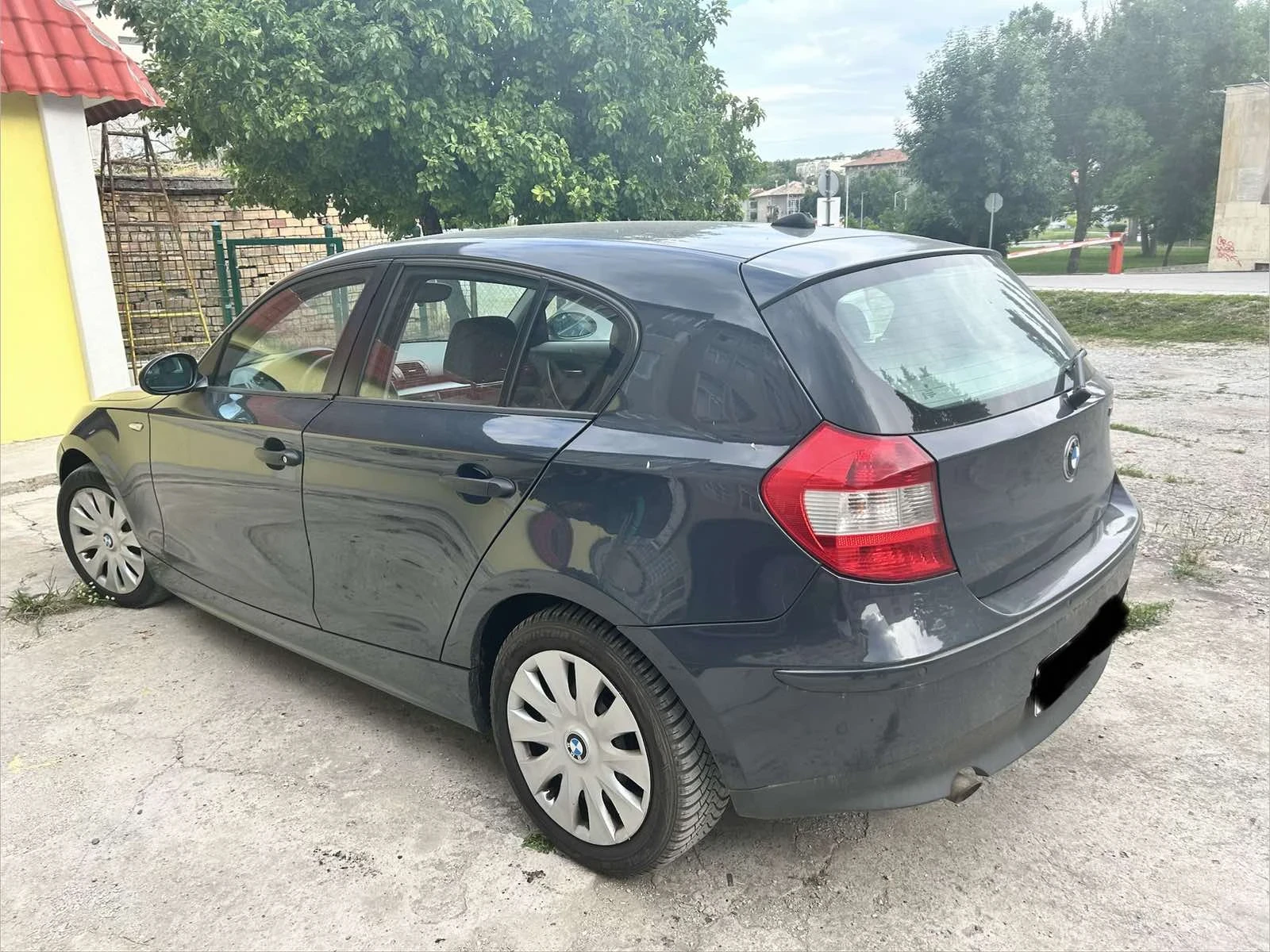 BMW 118, снимка 3 - Автомобили и джипове - 55015648