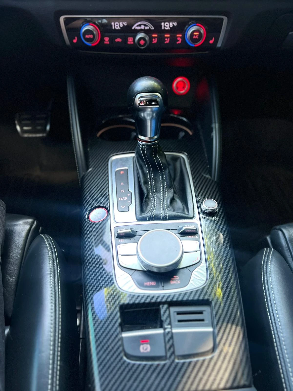 Audi S3 Stage 3* Carbon pack* НАЛИЧНА В БГ, снимка 11 - Автомобили и джипове - 55051130