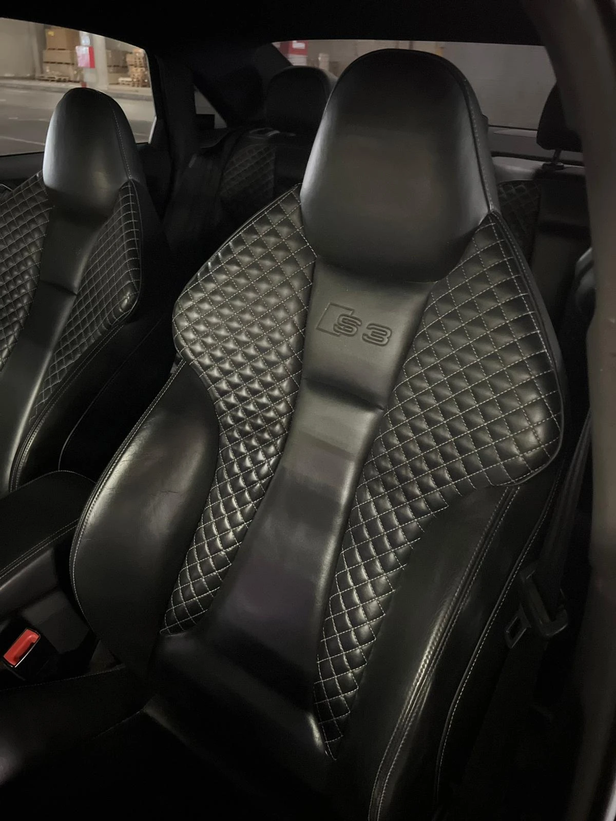 Audi S3 Stage 3* Carbon pack* НАЛИЧНА В БГ, снимка 8 - Автомобили и джипове - 55051130