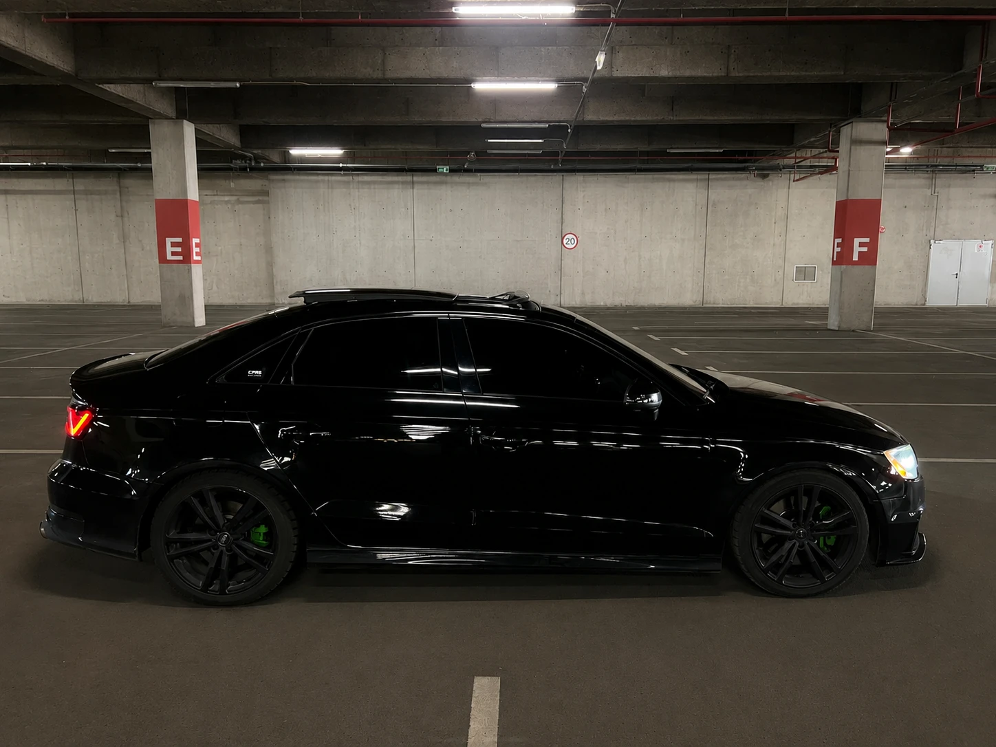 Audi S3 Stage 3* Carbon pack* НАЛИЧНА В БГ, снимка 5 - Автомобили и джипове - 55051130