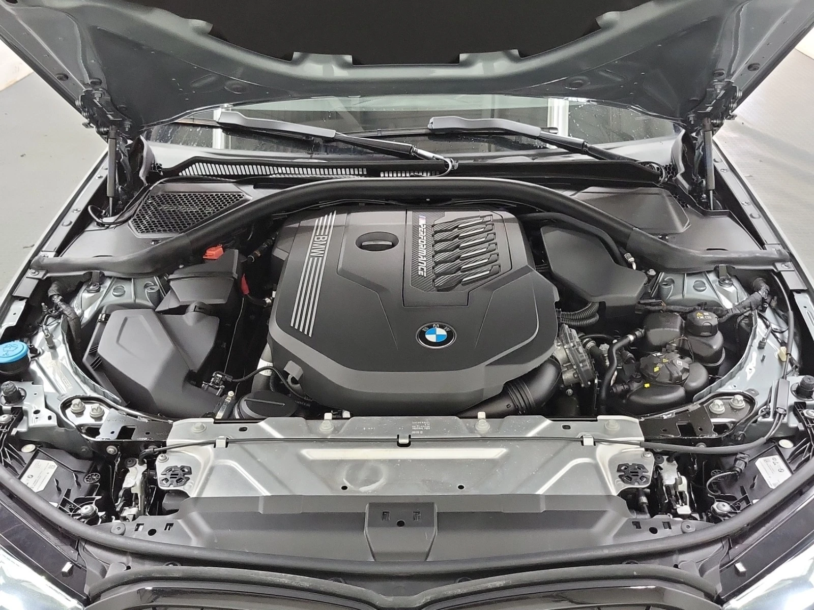 BMW 320, снимка 16 - Автомобили и джипове - 55125021