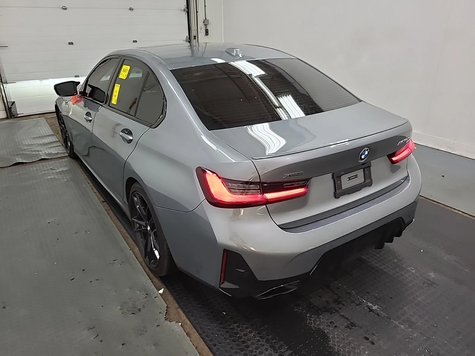 BMW 320, снимка 4 - Автомобили и джипове - 55125021