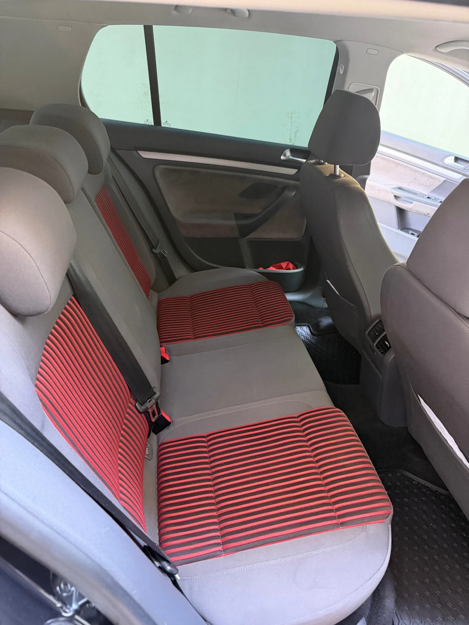 VW Golf, снимка 14 - Автомобили и джипове - 55961933
