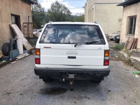 Nissan Terrano 2.4i, снимка 3