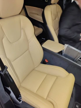 Обява за продажба на Volvo Xc90 бензин- електричество  ~ 171 000 лв. - изображение 3