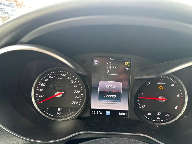 Mercedes-Benz GLC 220 AMG/Burmester/Panorama, снимка 12 - Автомобили и джипове - 52218128