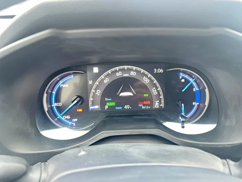 Toyota Rav4, снимка 8 - Автомобили и джипове - 53339324