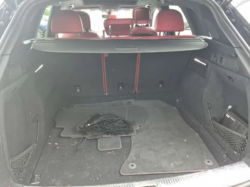 Audi SQ5 * TECHNIK * CARFAX * , снимка 16 - Автомобили и джипове - 55566228
