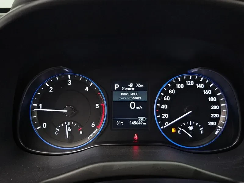 Hyundai Kona Diesel 1.6 2Wd Premium, снимка 7 - Автомобили и джипове - 55616217