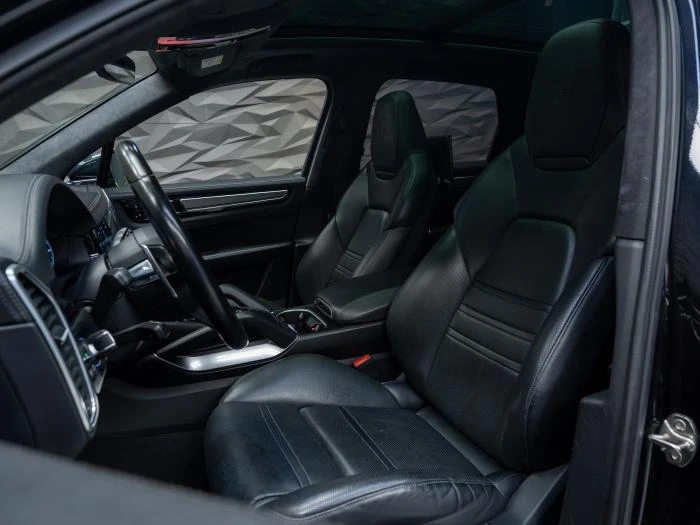 Porsche Cayenne TURBO* BOSE* 3XTV* , снимка 6 - Автомобили и джипове - 56079157