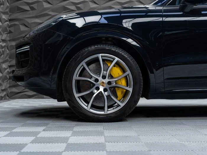 Porsche Cayenne TURBO* BOSE* 3XTV* , снимка 5 - Автомобили и джипове - 56079157