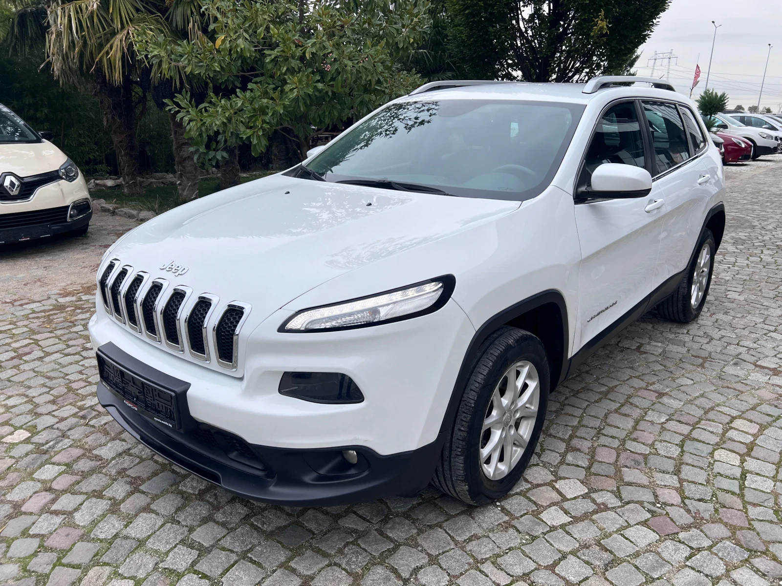 Jeep Cherokee 2.0 4x4 Navi, снимка 1