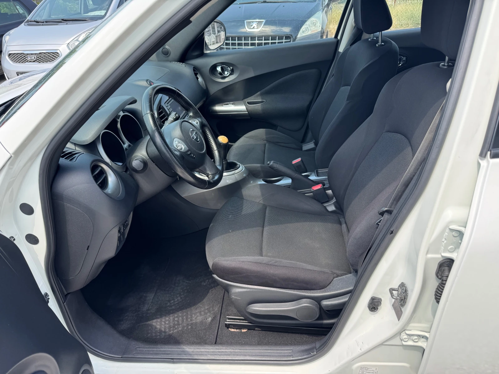 Nissan Juke 1.6i-NAVI-KAMERA - изображение 9