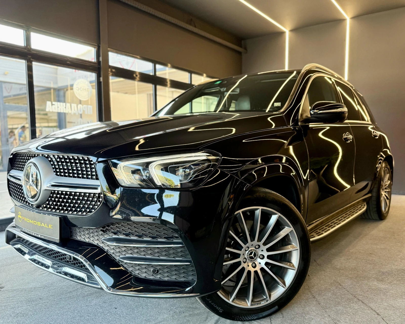Mercedes-Benz GLE 400 d 4Matic* AMG* Лизинг* 7 местен - изображение 3