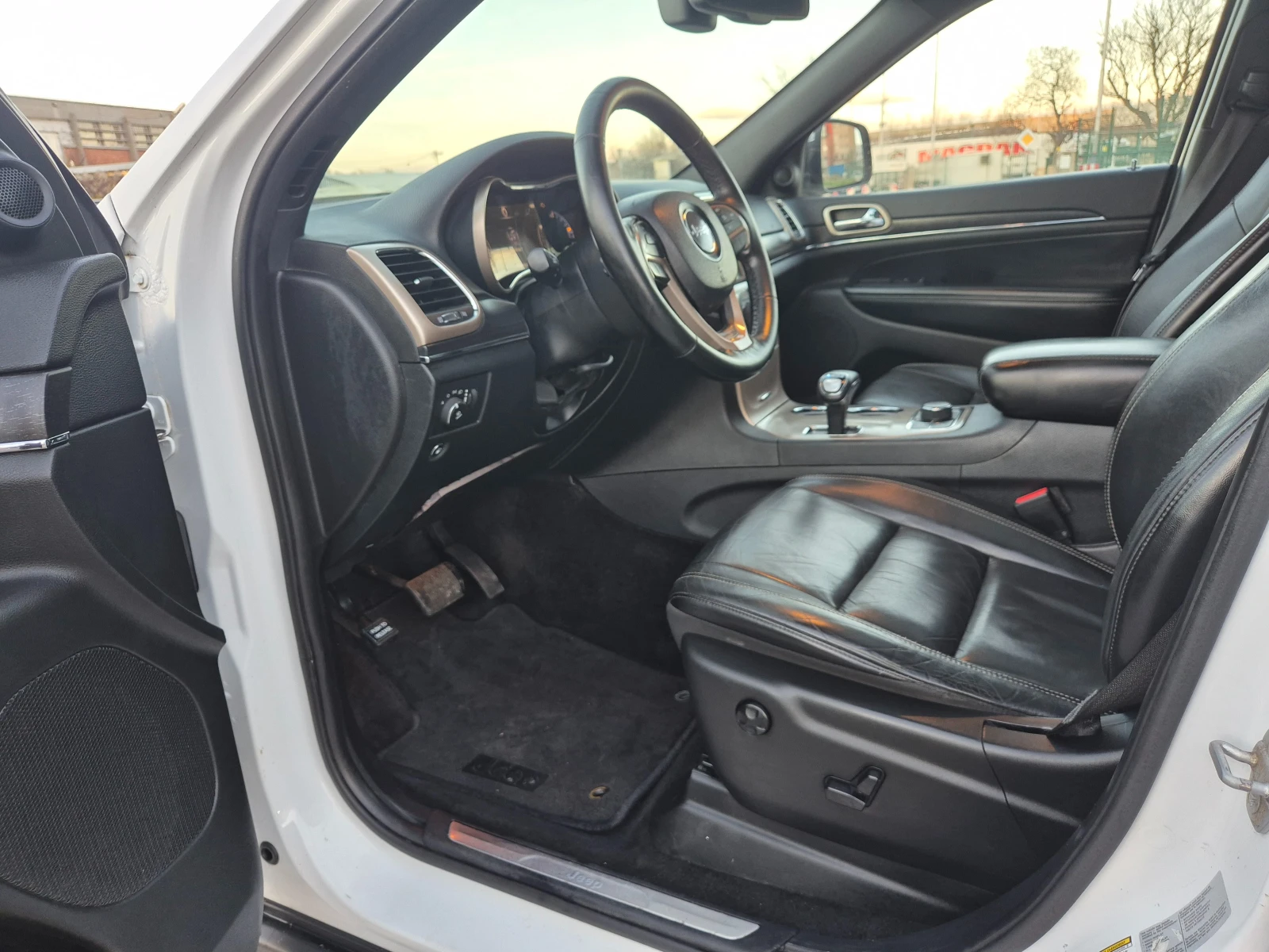 Jeep Grand cherokee  - изображение 9