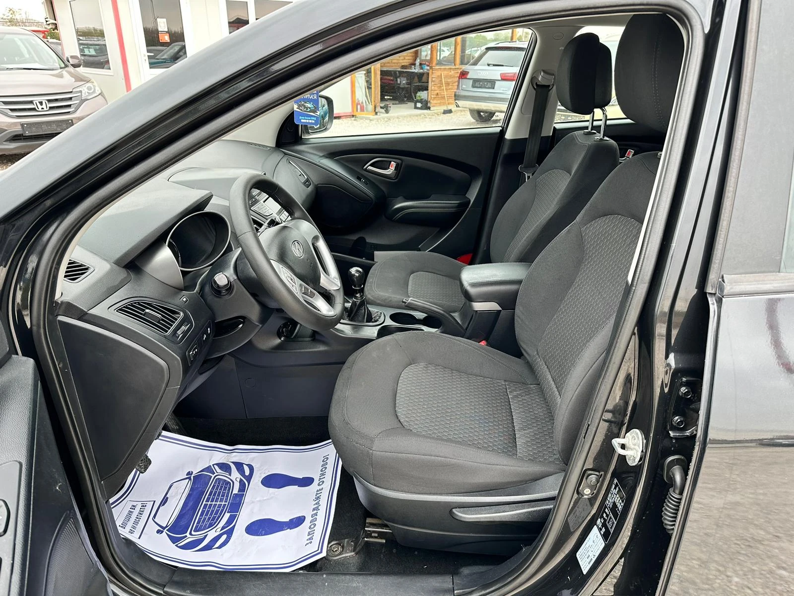 Hyundai IX35 2.0CRDI-����������� | Mobile.bg � ����������� 11