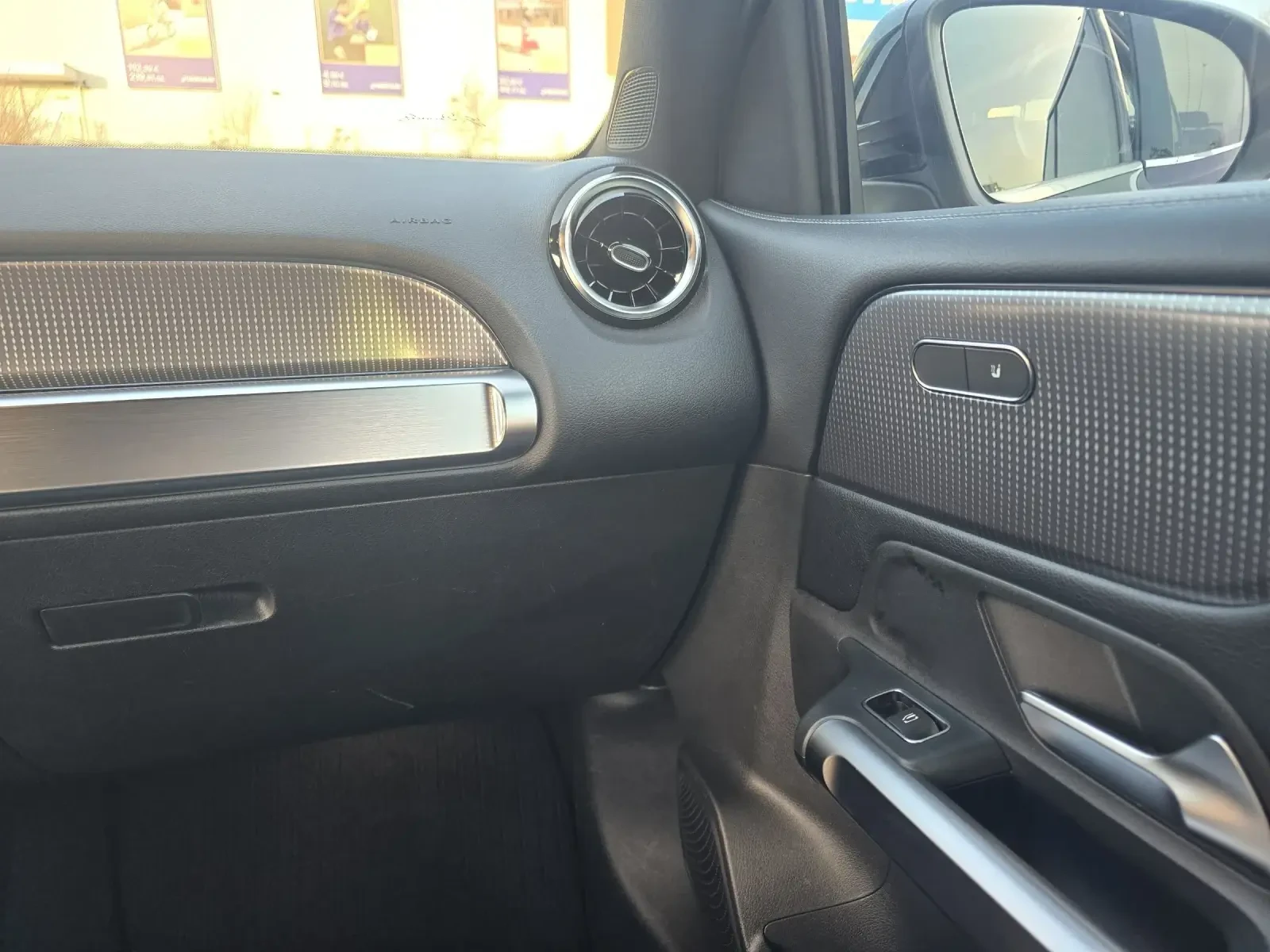 Mercedes-Benz GLB, снимка 10 - Автомобили и джипове - 54815206