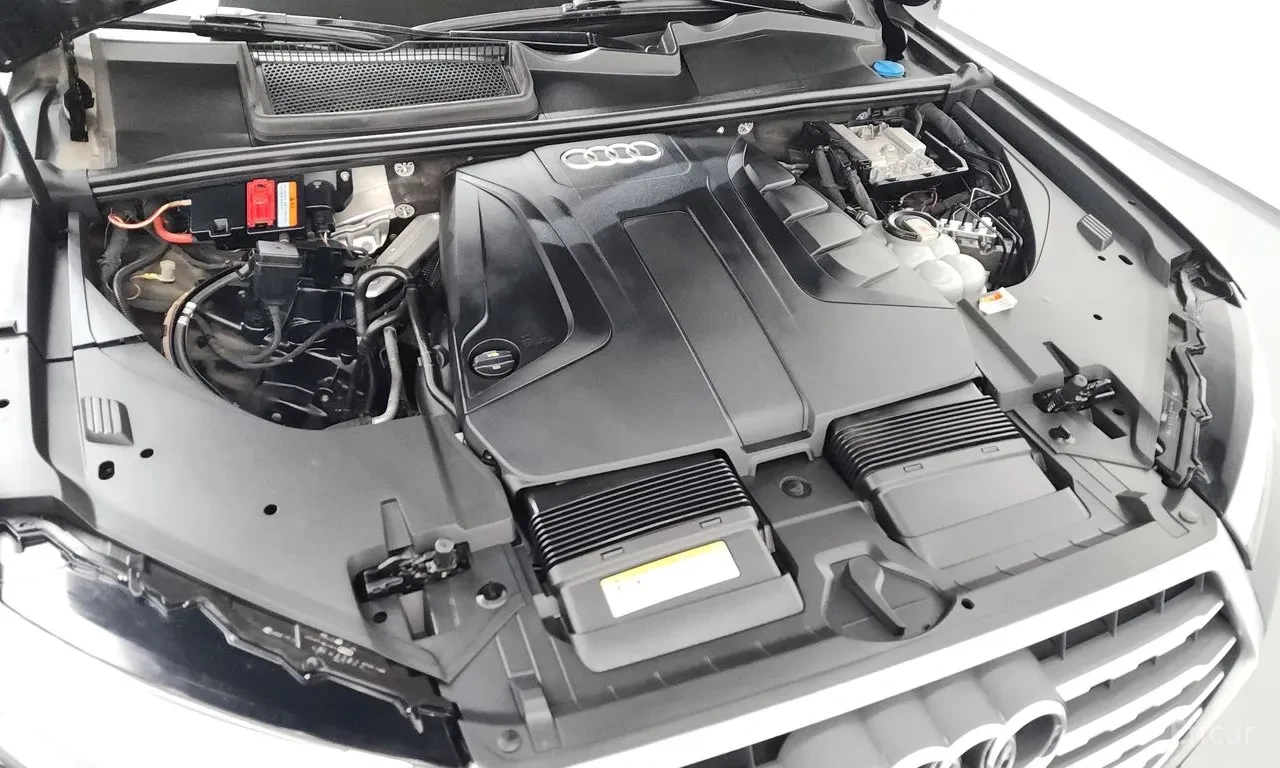 Audi Q7 45 TFSI QUATTRO PREMIUM, снимка 6 - Автомобили и джипове - 54749383
