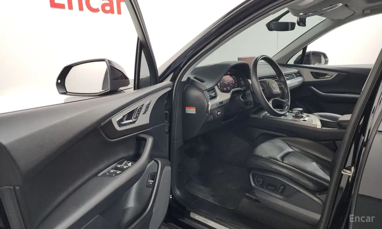 Audi Q7 45 TFSI QUATTRO PREMIUM, снимка 10 - Автомобили и джипове - 54749383