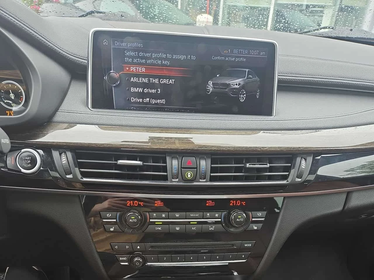 BMW X6 * xDrive35i * АВТОКРЕДИТ БЕЗ ПЪРВОНАЧАЛНА ВНОСКА* , снимка 9 - Автомобили и джипове - 54863365